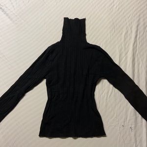 Long sleeve black turtle neck